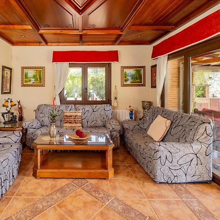 Villa Paraiso Las Malvinas Малага Экстерьер фото